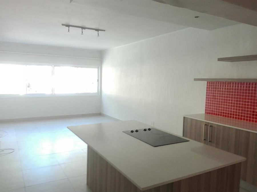 To Let 3 Bedroom Property for Rent in Sea Point Western Cape
